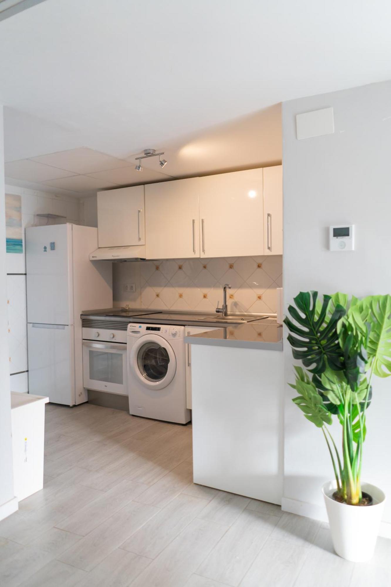 3 Rooms Y 3 Baths Y Aparcamiento Catedral Malaga Exterior photo